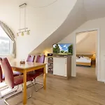 Apartament Strandschloesschen *