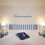 Strandschloesschen Apartament *