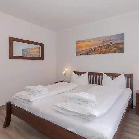 Strandschloesschen Apartment Kuehlungsborn